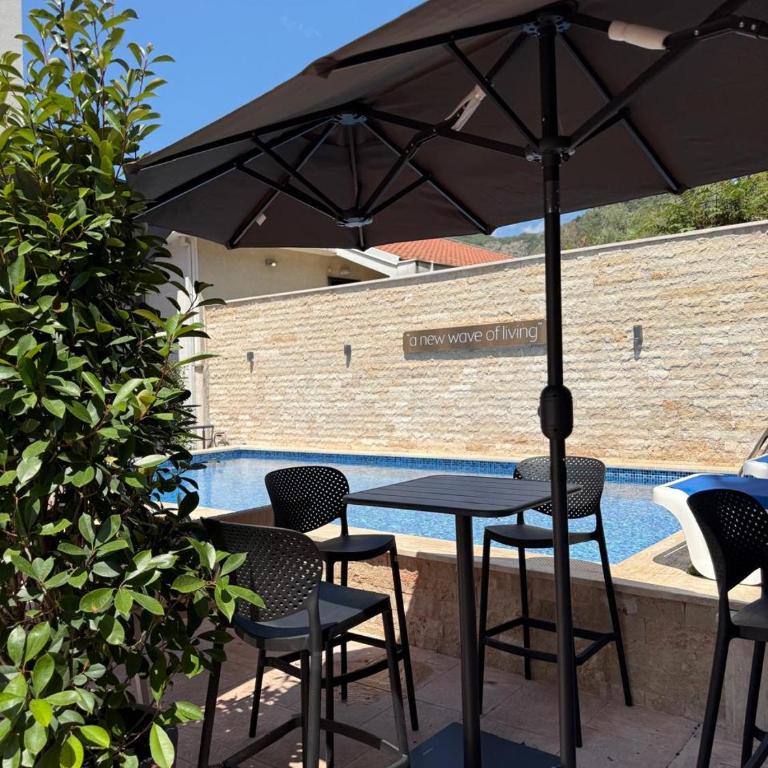 Luxury Studio No3 with Pool and free Parking Budvablue - Apartman sa 2 Spavaće Sobe - 4