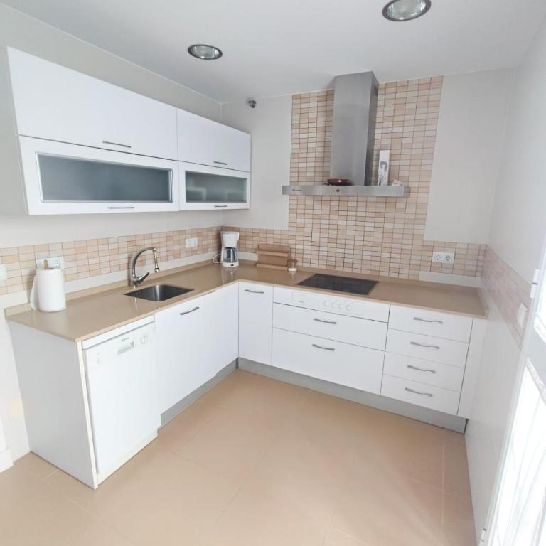 Apartamento en Chiclana de la Frontera - Apartamento de 2 dormitorios con vistas al jardín - 5