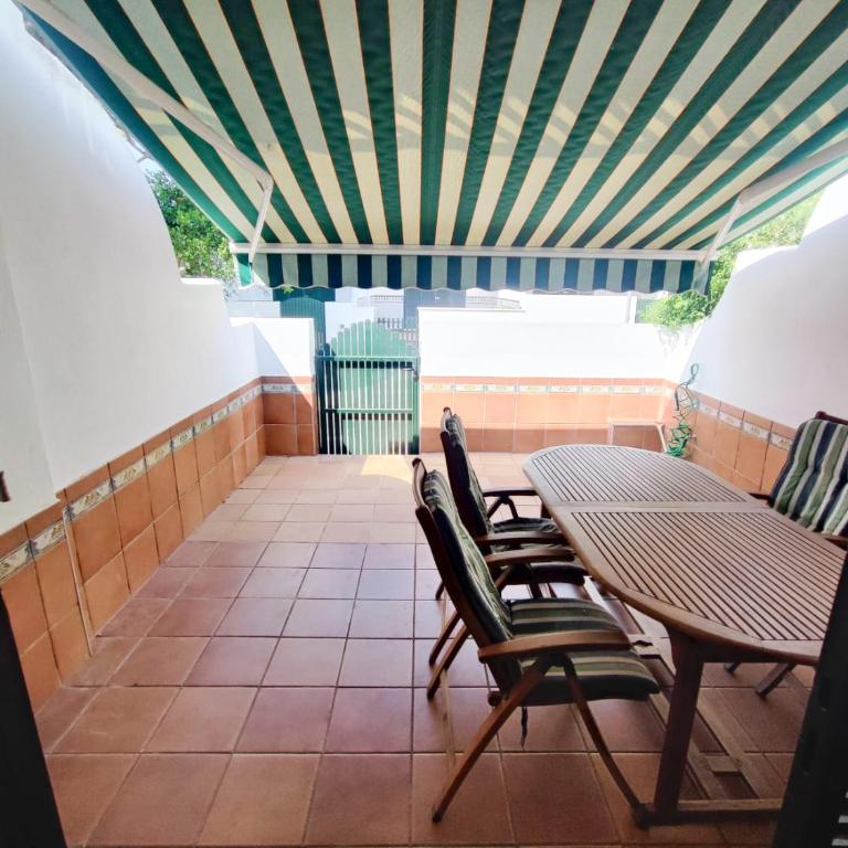 Apartamento en Chiclana de la Frontera - Apartamento de 2 dormitorios con vistas al jardín - 2