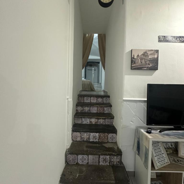 Garibaldi House - One-Bedroom House - 9