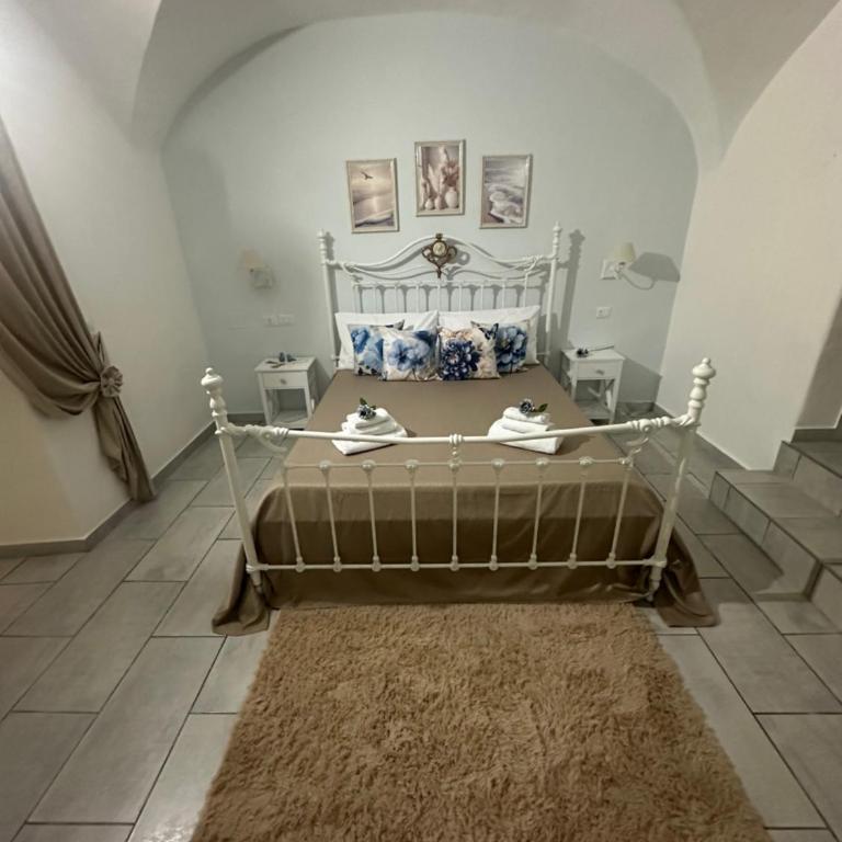 Garibaldi House - One-Bedroom House - 13