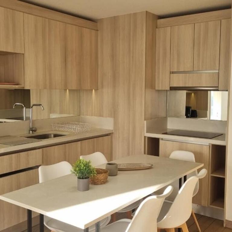Comodidad y ubicación perfecta - One-Bedroom Apartment - 7