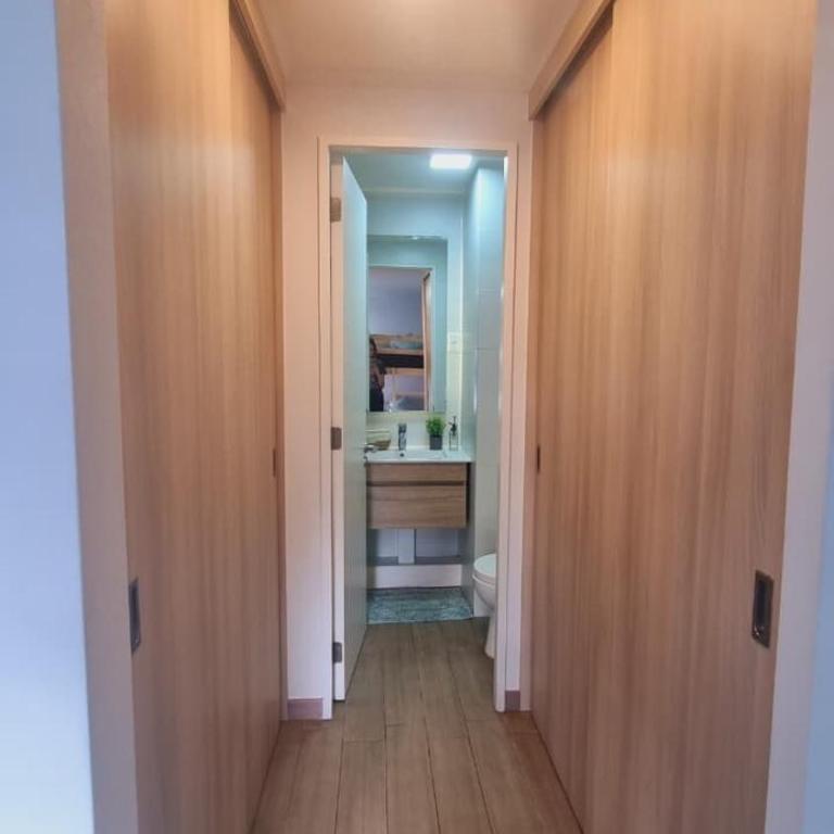 Comodidad y ubicación perfecta - One-Bedroom Apartment - 34