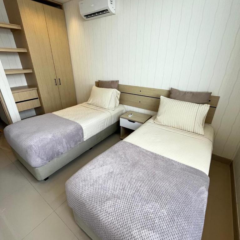 Reserva Del Mar Apartamentos - Three-Bedroom Apartment with Park View - 6