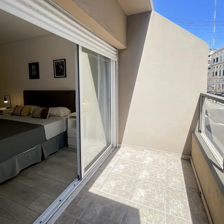 Ayres Suites Saenz Peña - Estudio con balcón - 3