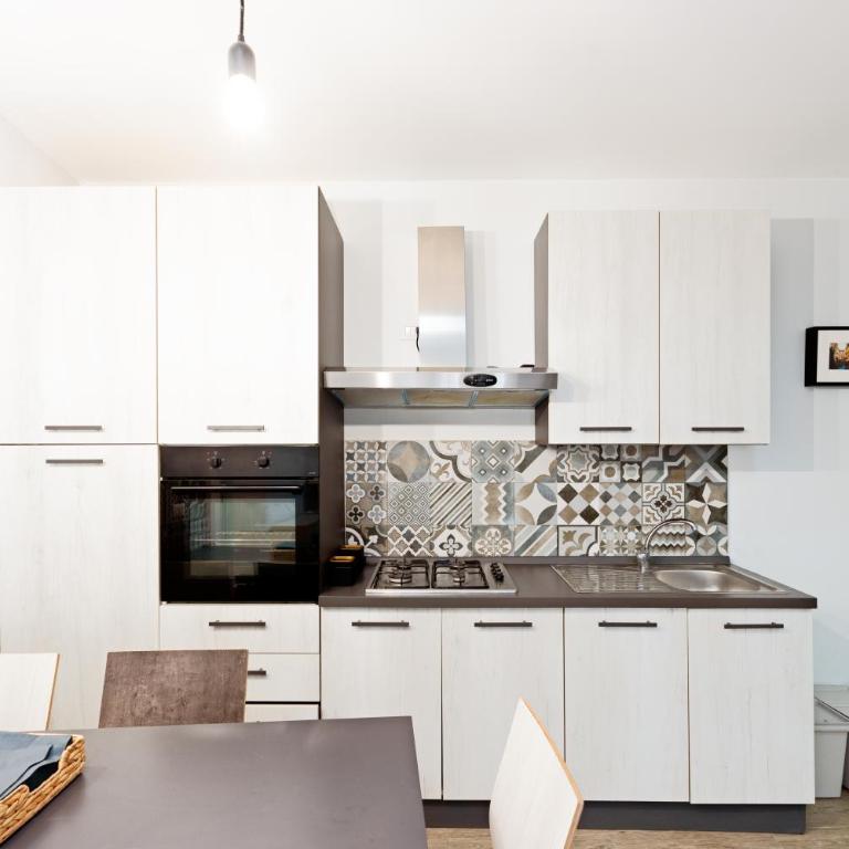 Hermann Apartments - Appartamento con 2 Camere da Letto - 2