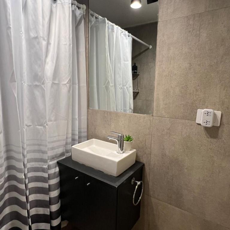 Arena Comfort a 2 cuadras del Movistar - One-Bedroom Apartment - 2