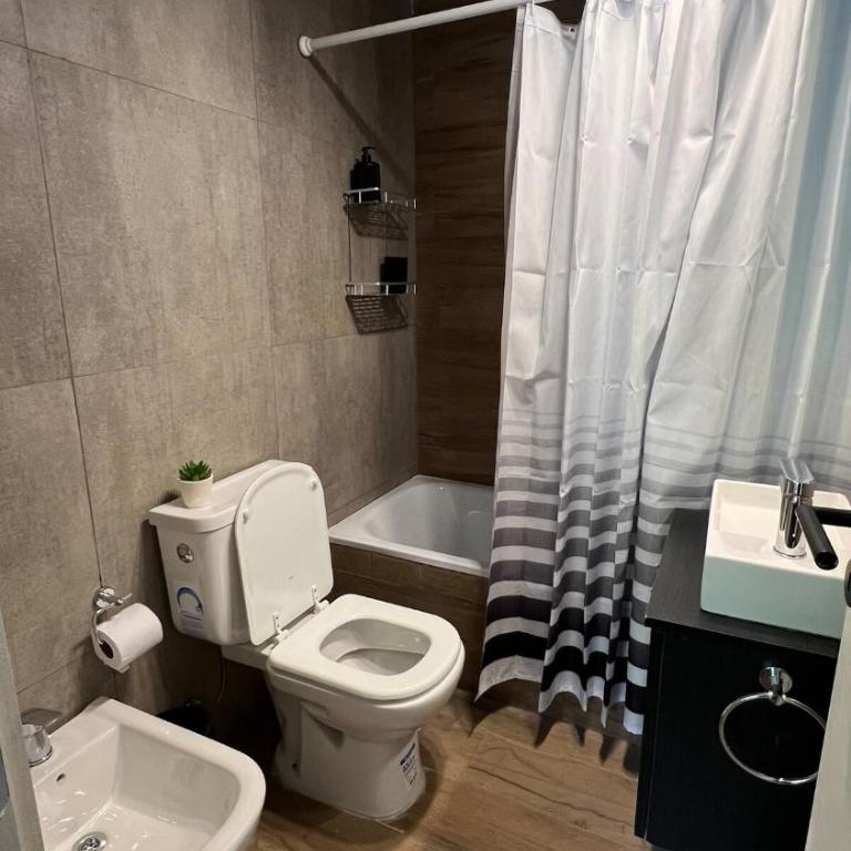 Arena Comfort a 2 cuadras del Movistar - One-Bedroom Apartment - 42