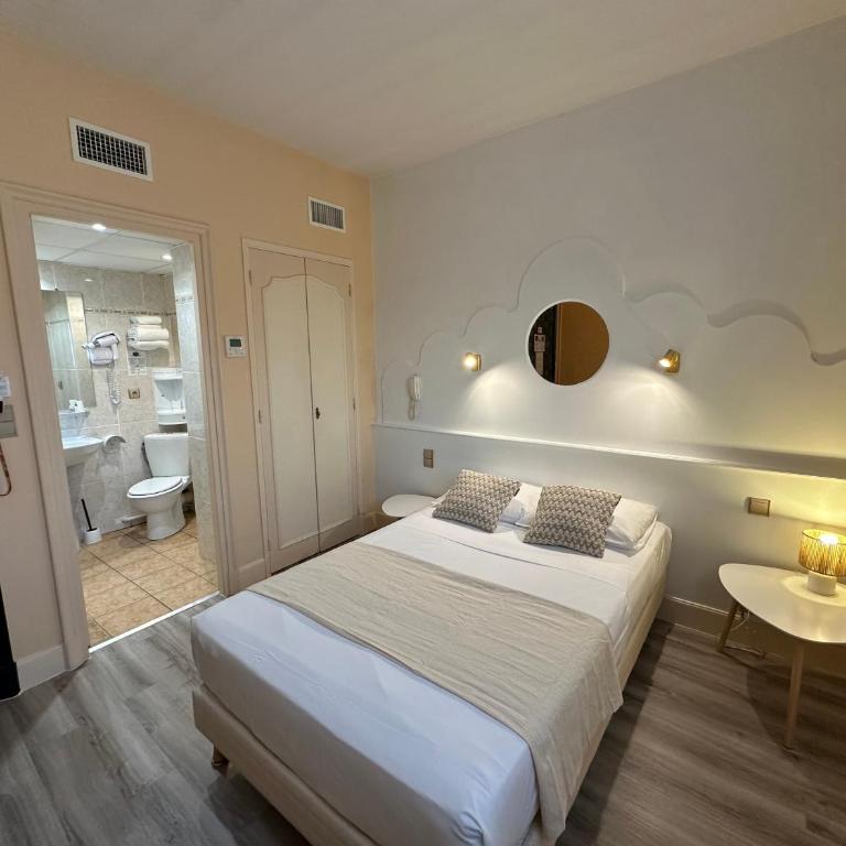 Hotel Chiffre - Chambre Simple Classique - 1
