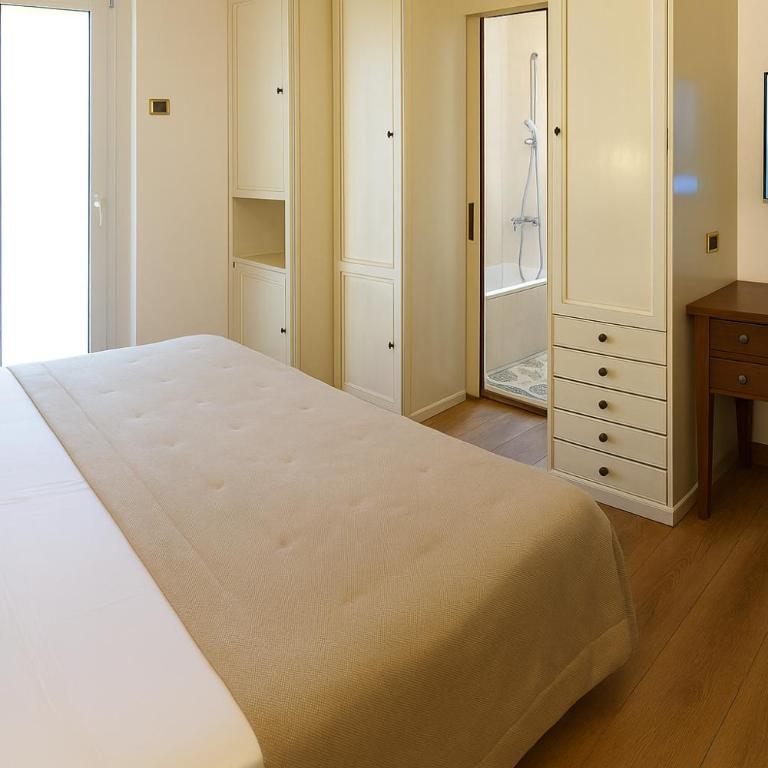 Termini Beach Hotel & Suites - Camera Tripla Comfort - 5