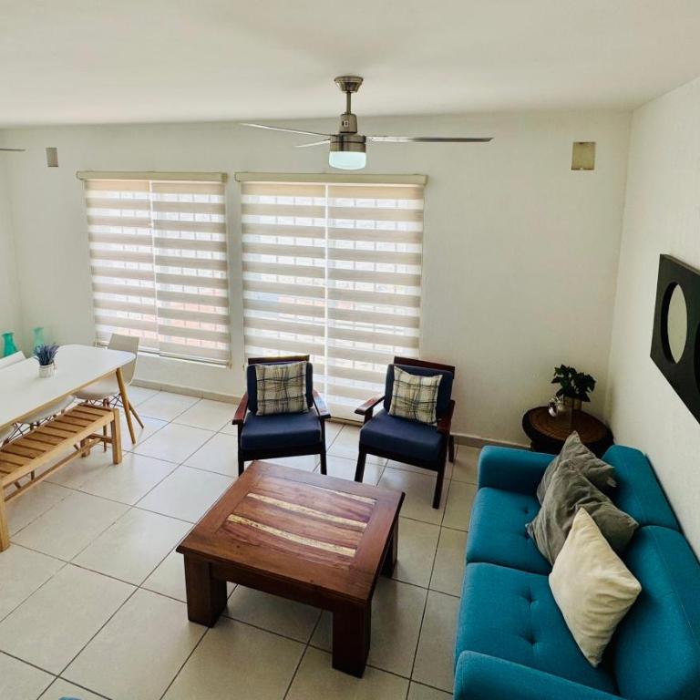 Casa Bella - Three-Bedroom House - 3