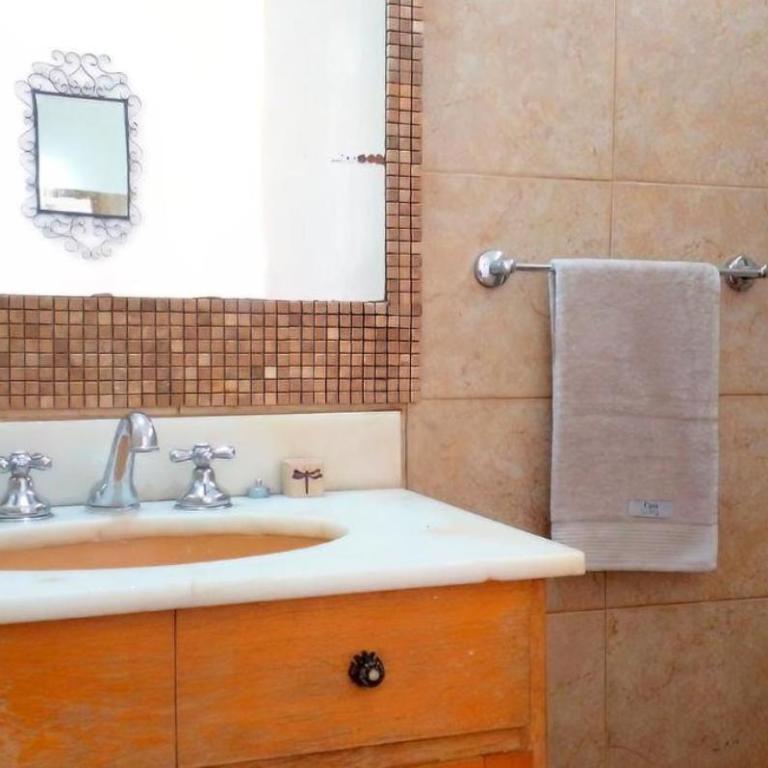 Apartamento Céntrico con Balcón - Two-Bedroom Apartment - 2