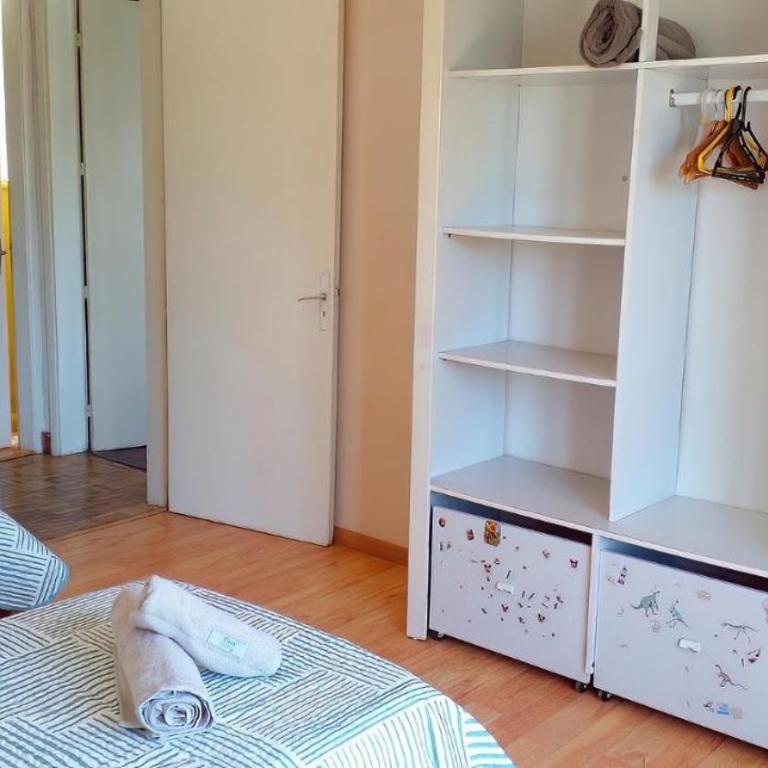 Apartamento Céntrico con Balcón - Two-Bedroom Apartment - 5