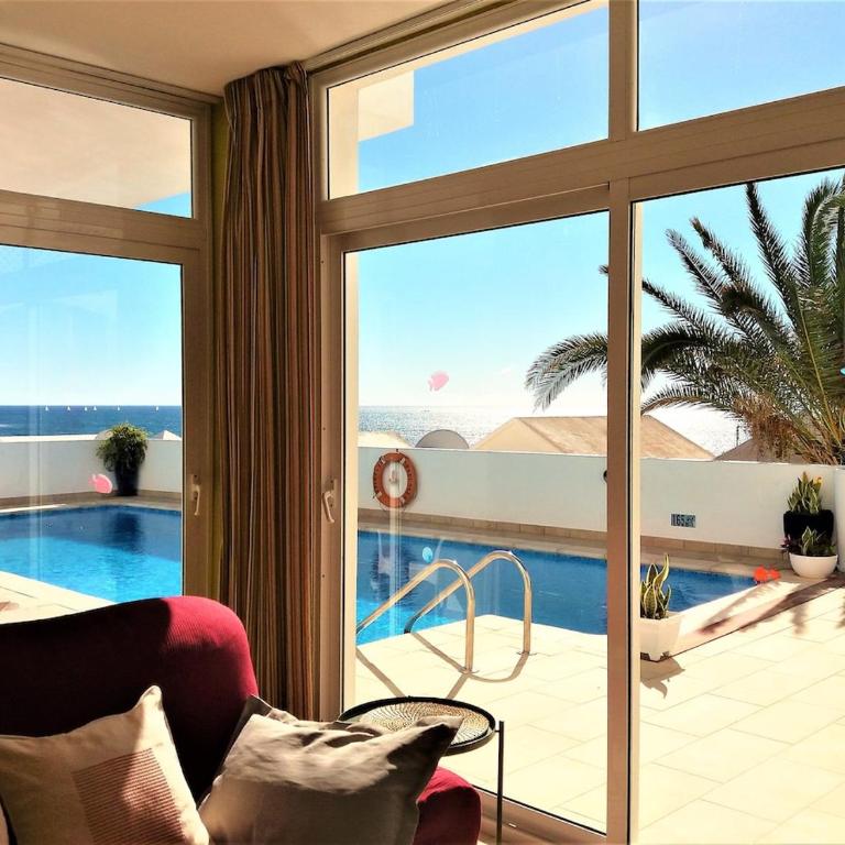 Wake up with the sea! Enjoy private pool! - Casa de 3 dormitorios - 20