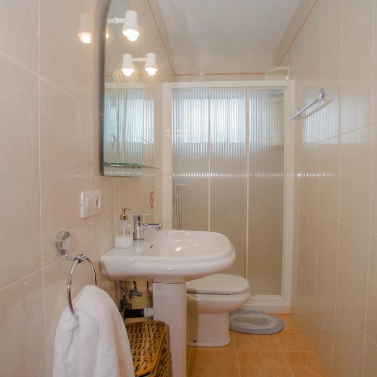 Wake up with the sea! Enjoy private pool! - Casa de 3 dormitorios - 61