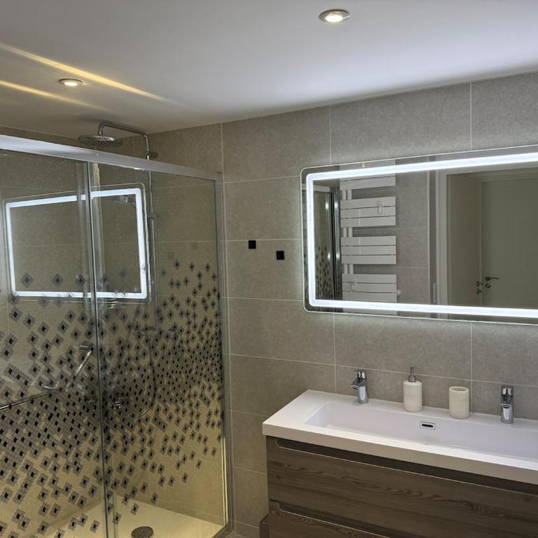 2-bedroom apartment with breathtaking ocean view - Appartement 2 Chambres - Vue sur Mer - 13