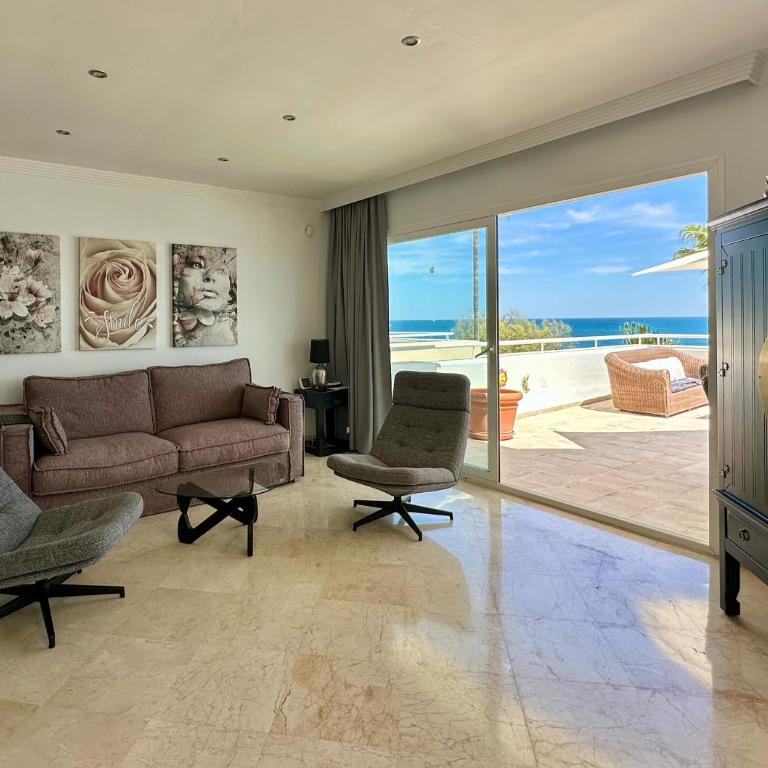 Sinfonia Del Mar Apartment also LONG TERM RENTALS - Apartamento con vistas al mar - 16