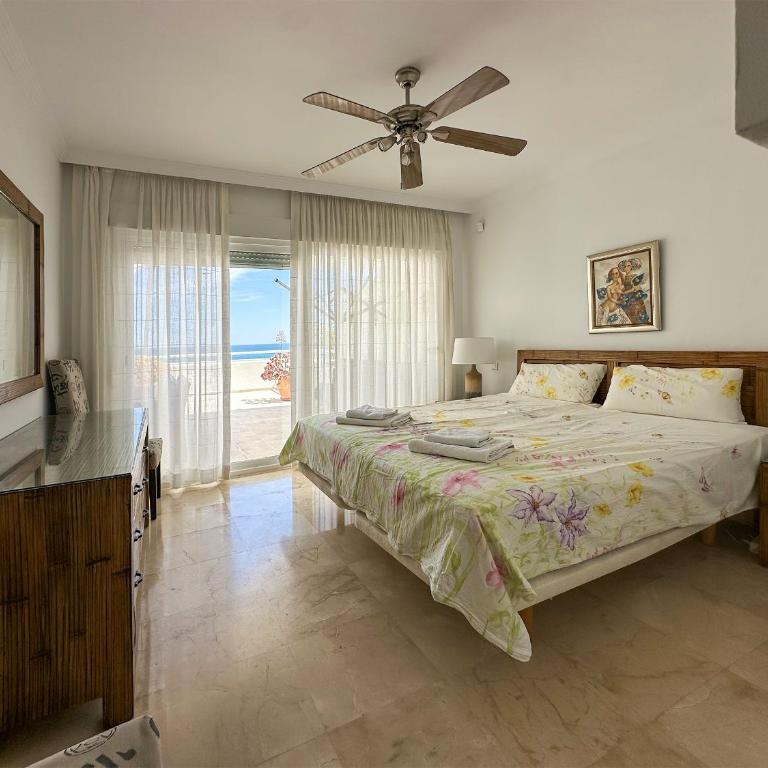 Sinfonia Del Mar Apartment also LONG TERM RENTALS - Apartamento con vistas al mar - 20