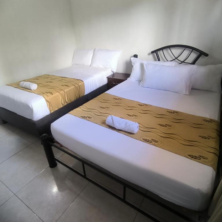 Alojamiento apartamento campestre Barbosa - Three-Bedroom Apartment - 8