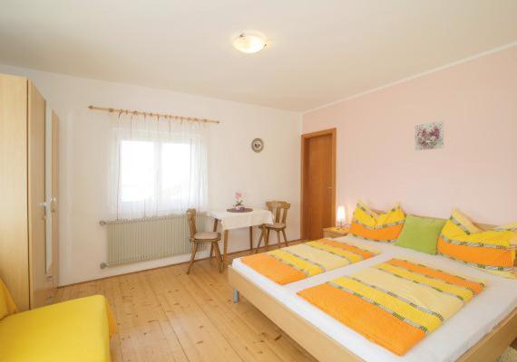 Gästehaus Zugal - Camera Matrimoniale con Bagno Privato - 1
