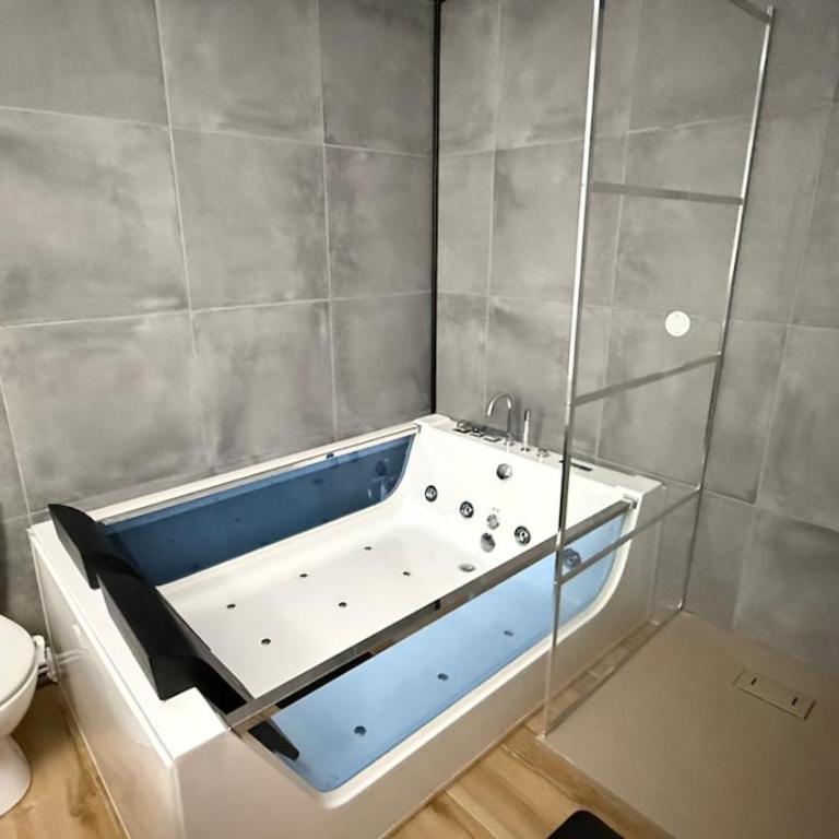Appartement Chic avec jacuzzi - Appartement 1 Chambre - 7