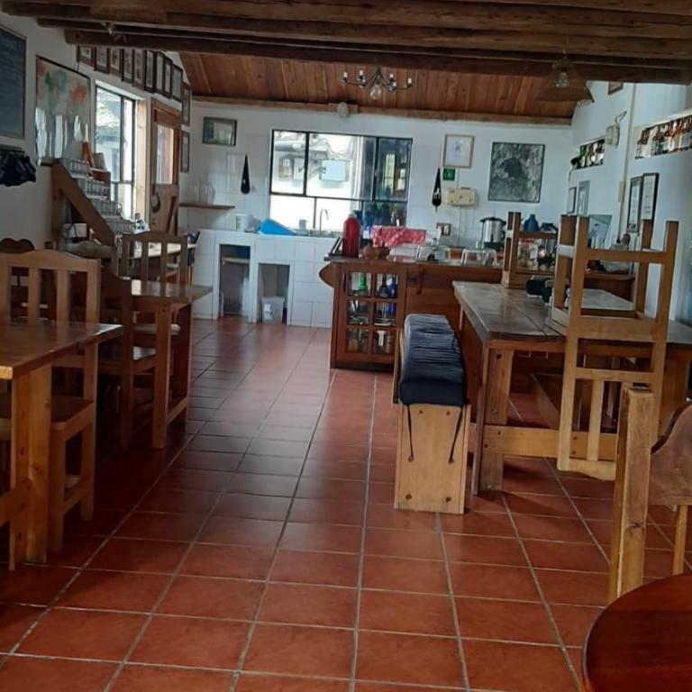 The Black Sheep Inn - Double Room with Private Bathroom - 15