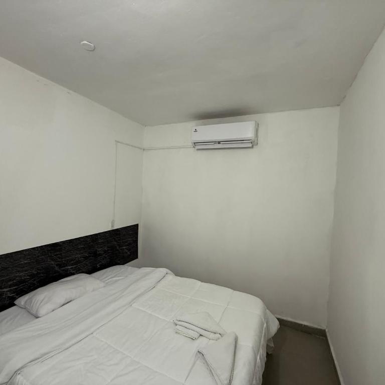 Departamentos Imperial - One-Bedroom Apartment - 31