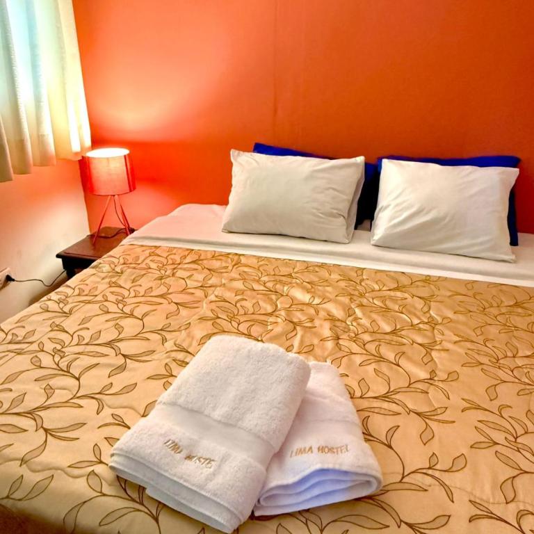 Lima Hostel - Barranco - Large Double Room - 1