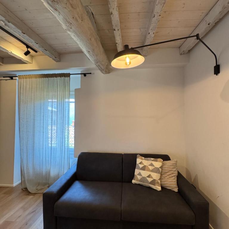 Pedroom Via San Tomaso - Appartamento con 1 Camera da Letto - 4