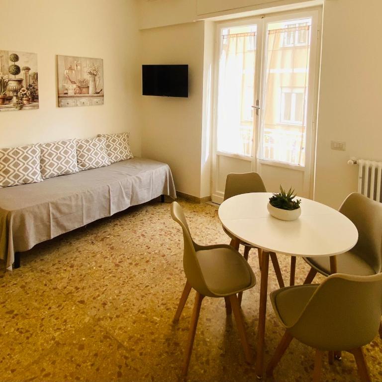 Rome Vacation Glicini - Deluxe Apartment mit 1 Schlafzimmer - 3