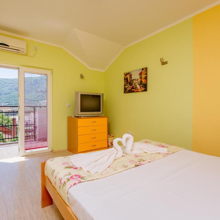 Spacious Central Magik - Apartment - Split Level - 21