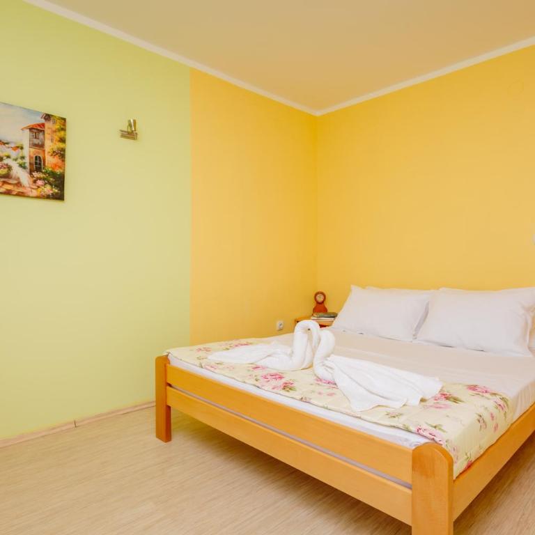 Spacious Central Magik - Apartment - Split Level - 22