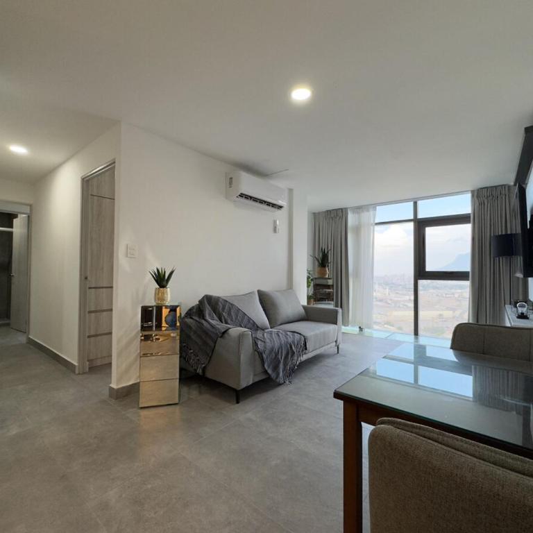 Depa Regina - Departamento cerca de Sultanes y UANL - Two-Bedroom Apartment with City View - 17