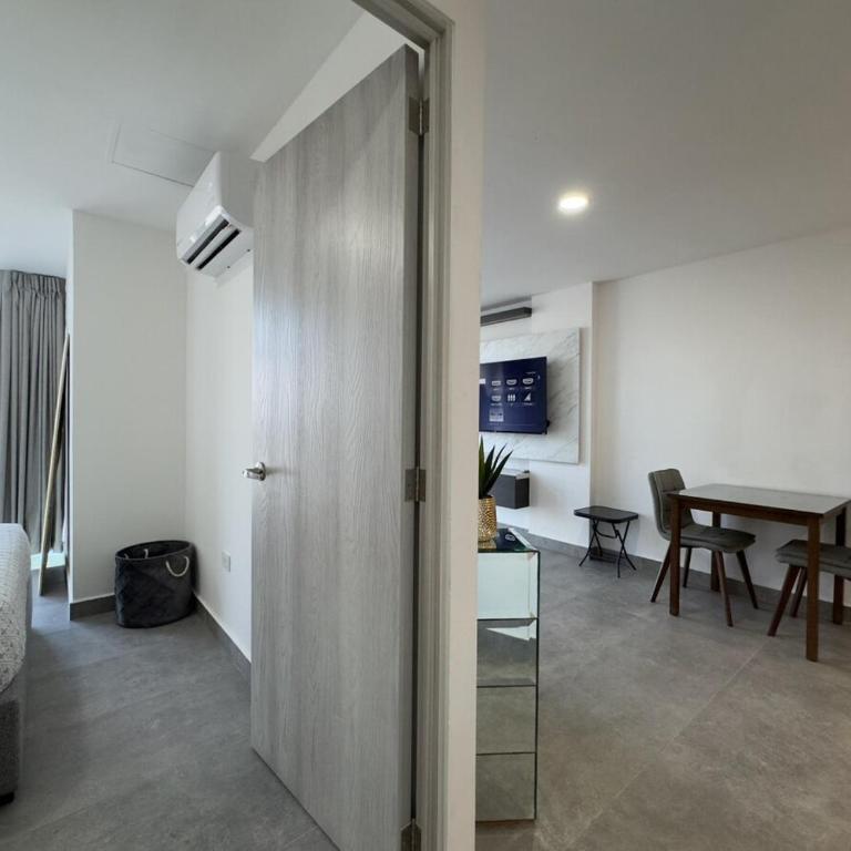 Depa Regina - Departamento cerca de Sultanes y UANL - Two-Bedroom Apartment with City View - 25