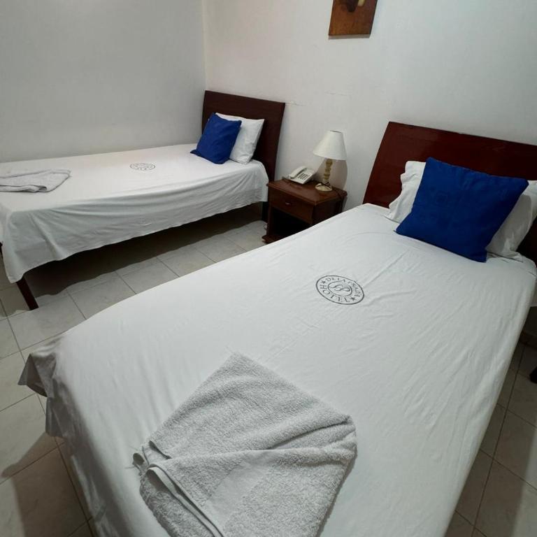 Hotel De La Prada - Habitación Doble - 2 camas - 2
