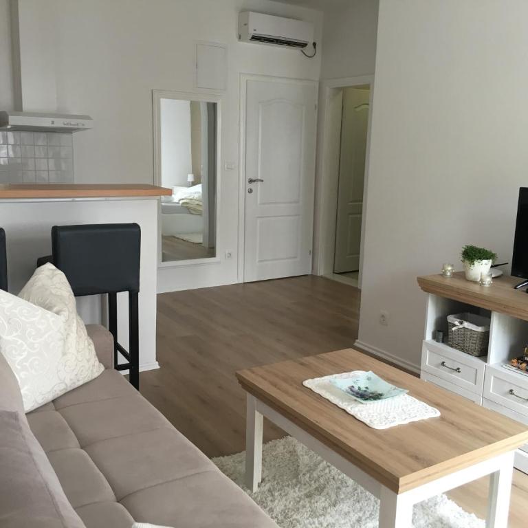 Happy Apartments Mostar - Apartment - 32