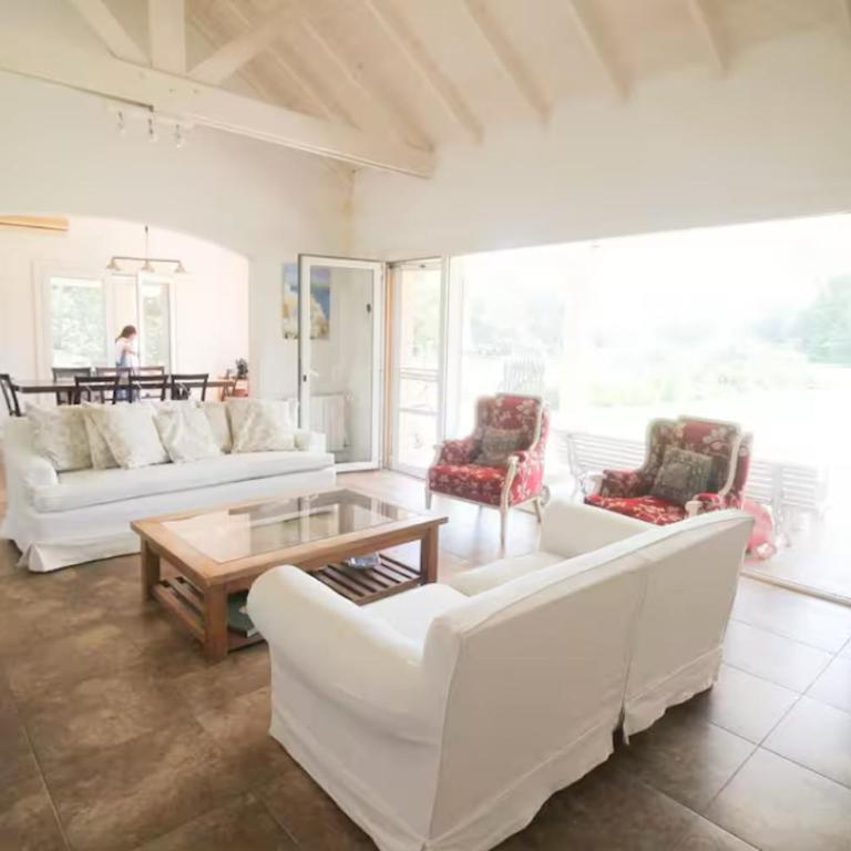 Casa de campo entre Pilar y Lujan - Casa de 5 dormitorios - 3