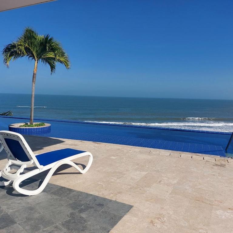 Ikigai frente al mar con piscina infinita y Gym - Two-Bedroom Apartment with Sea View - 18
