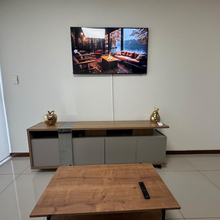 Beautiful Family Apartment with Pool WiFi Central Team - Two-Bedroom Apartment with Balcony - 16