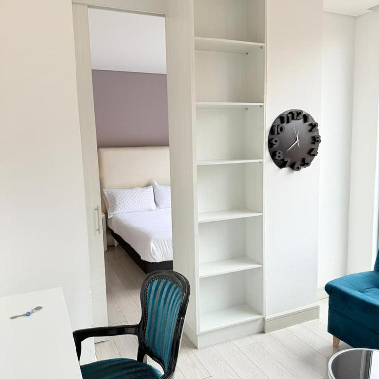 Loft Haven 93 501 - One-Bedroom Apartment - 8
