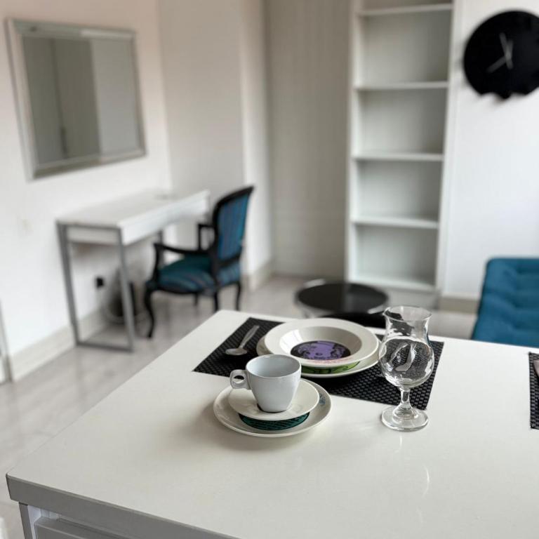 Loft Haven 93 501 - One-Bedroom Apartment - 27