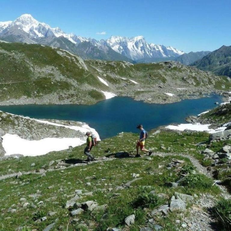 Spacious Chalet w Sauna - Appartement 6 Chambres - 35