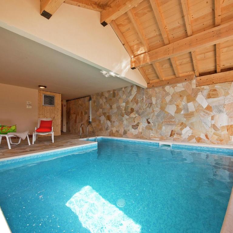 Spacious Chalet w Sauna - Appartement 6 Chambres - 4