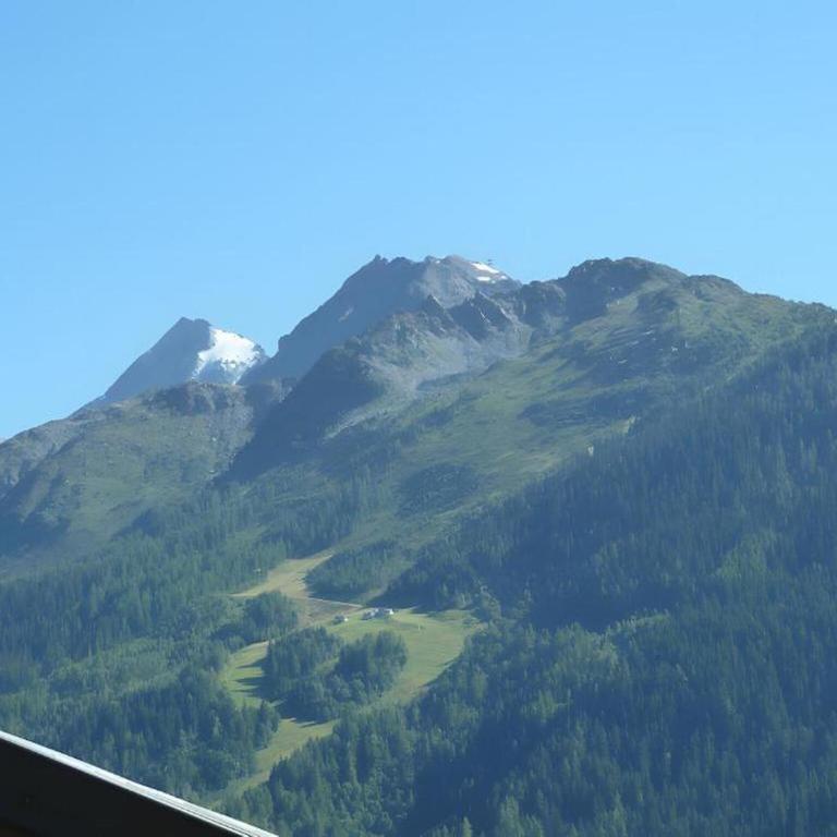Spacious Chalet w Sauna - Appartement 6 Chambres - 17