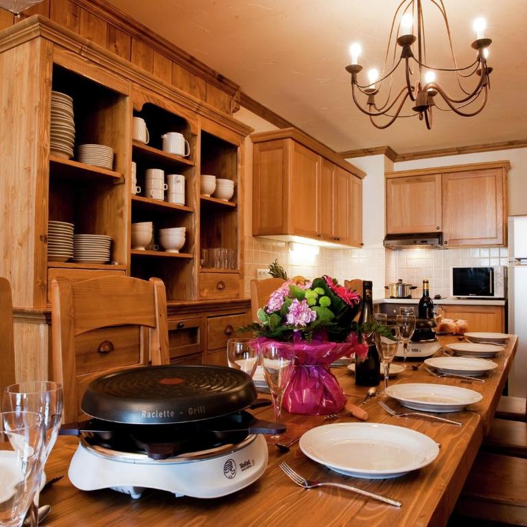 Spacious Chalet w Sauna - Appartement 6 Chambres - 5