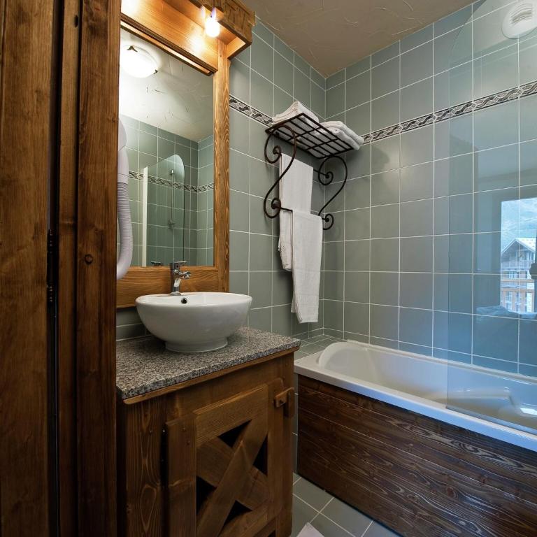 Spacious Chalet w Sauna - Appartement 6 Chambres - 15