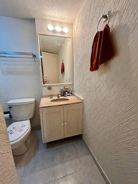 Hermoso departamento en condominio de Costa Azul - Apartamento de 2 dormitorios - 38
