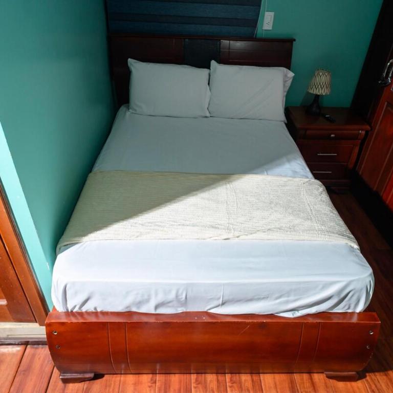 Hermosos Departamentos con Vista a los Nevados - Three-Bedroom Apartment - 30