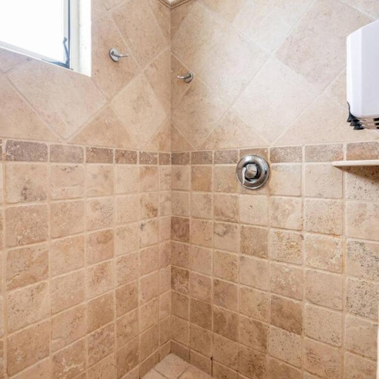 Condo Paraiso - Luxurious new condo 300mt from the beach - Apartamento de 2 dormitorios - 19