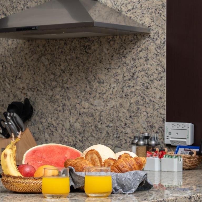 Condo Paraiso - Luxurious new condo 300mt from the beach - Apartamento de 2 dormitorios - 32